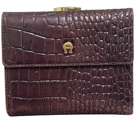Etienne Aigner Croc Embossed Cowhide Leather Brown Wallet Kiss Lock Coin Pocket - Picture 1 of 12